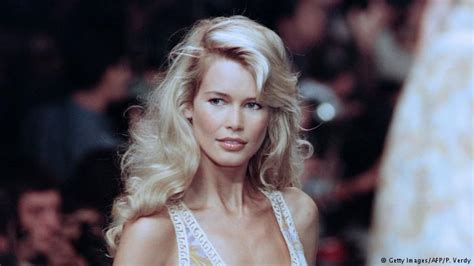 Claudia Schiffer 30 Years As A Supermodel Careers Women Talk Online Dw