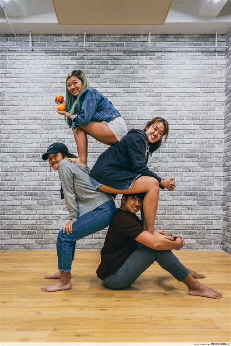 Creative Group Photo Poses Funny Funny Png