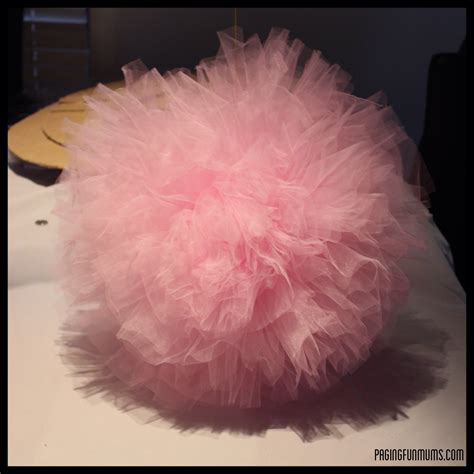 Diy Tulle Pompom Perfect Party Or Kids Room Decoration Paging Fun Mums