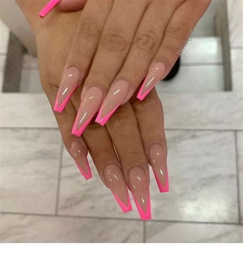 itssdollz pink acrylic nails coffin nails long coffin nails designs