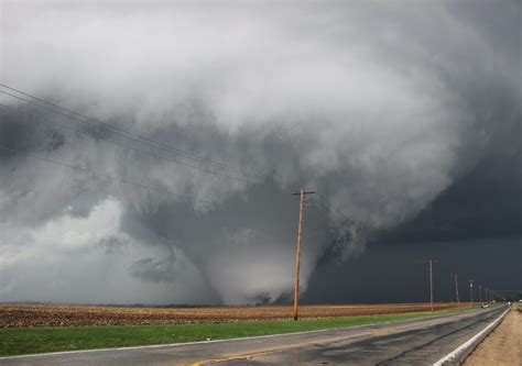 Temporada De Tornados Más Duraderas Destructivas Y Peligrosas En Usa