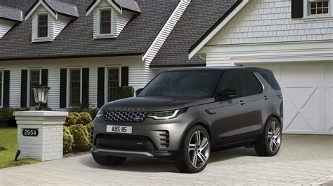 2023 Land Rover Discovery Sport Choosing The Right Trim Autotrader