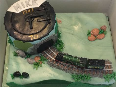 Flying Scotsman Cake Novelty Cakes Cake Inspiration 4th Birthday