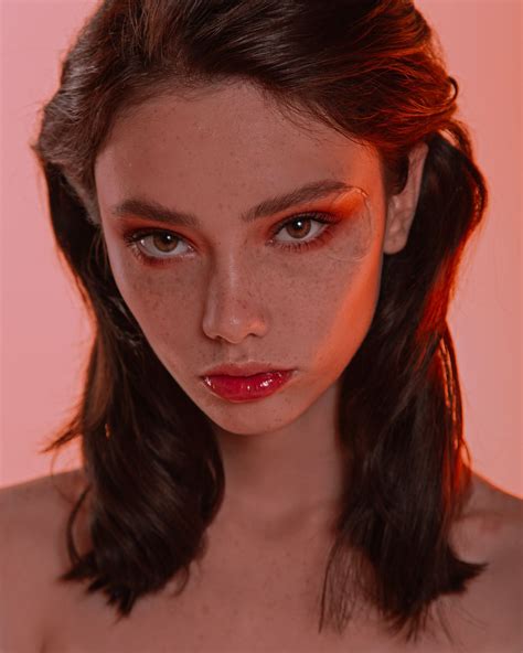 Portraits Of Daria Part 2 On Behance Portrait Face Photography