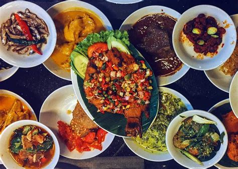 5 Masakan Padang Yang Popular Di Indonesia Senarai Wajib Cuba