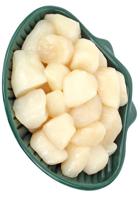 4 to 5 large scallops, 9 to 12 medium scallops, or 15 to 20 small scallops. Bay scallops: nutrition data and 71 recipes