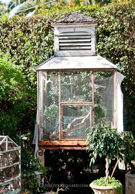 How To Build A Chicken Wire Garden Cage Chicken Coop