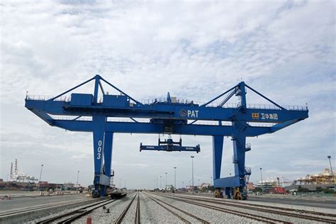 Rail Mounted Container Gantry Craneweihua Crane