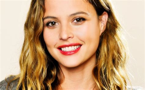 Josie Maran Wallpapers Images Photos Pictures Backgrounds