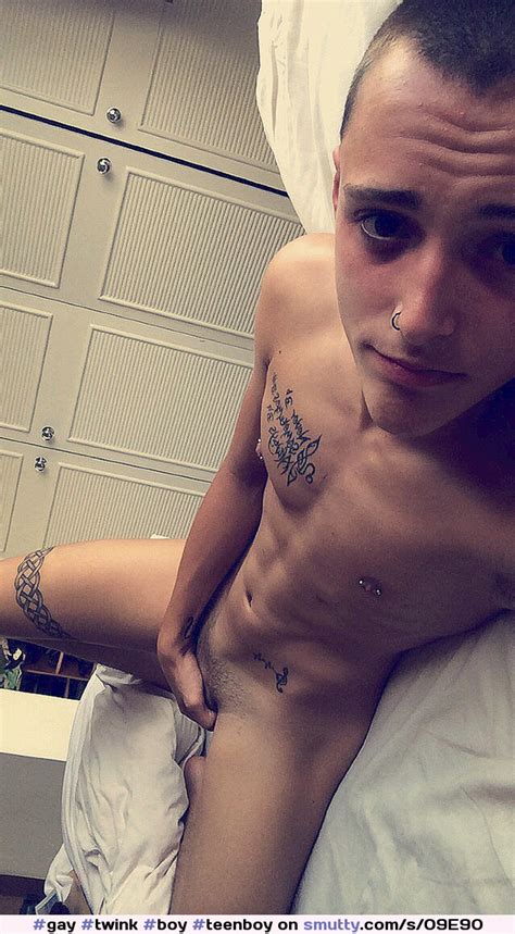Gay Twink Boy Teenboy Fit Naked Malenude Lyingonback