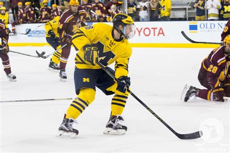 Kyle Connor Named Usa Hockeys College Player Of The Year