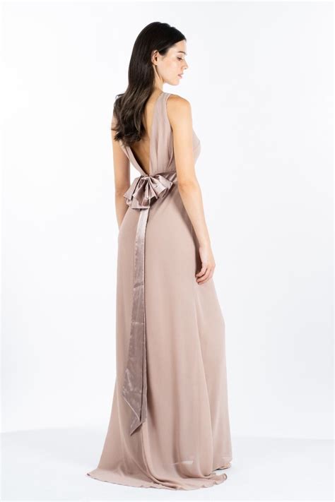 Tfnc Halannah Whisper Pink Maxi Dress Light Blush Myonewedding Co Uk