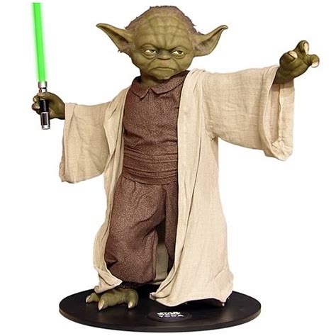 Star Wars Life Size Yoda Monument Gentle Giant Star Wars Statues