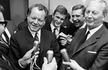 Willy Brandts Leben: Exil, Kniefall und ein bitteres Ende - Politik ...