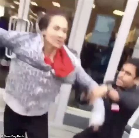 Security Guard Begs Public To Assist Him As He Wrestles Shoplifter In Peckham Daily Mail Online