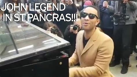Watch John Legend Surprise Commuters With Impromptu Piano Performance At Londons St Pancras
