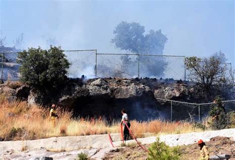 İtfaiye ekipleri yangının çıkma nedenini araştırırken, kadının yangın çıktıktan sonra olay yerinden ayrıldığı öğrenildi. Bodrum ve İzmir'de yangın: Yerleşim yerlerine yaklaşıyor!