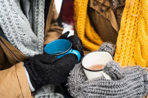 16 Cold Weather Hacks To Keep You Warm When Its Freezing Huffpost Uk