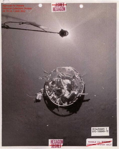 Declassified Photos Reveal Cias Deep Sea Rescue Of A Spy Satellite Wired