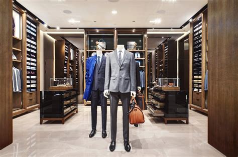 Mens Clothing Store Interior Design Garment Shop Display Counter For Sale