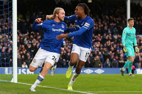Welcome to yet another everton website!!! Match Centre: Everton v Leicester City