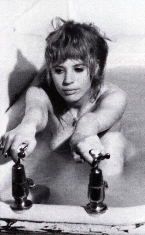 Marianne Faithfull Leonard Cohen Marianne Faithfull S Music Female Singers Timeless Beauty