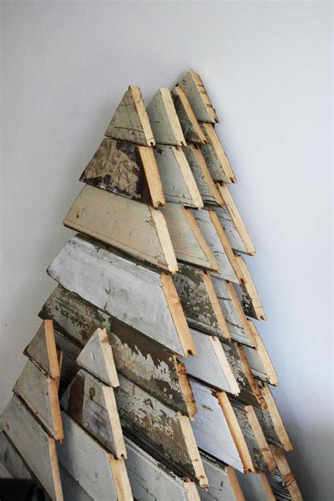25 Ideas Of How To Make A Wood Pallet Christmas Tree Pallets Platform