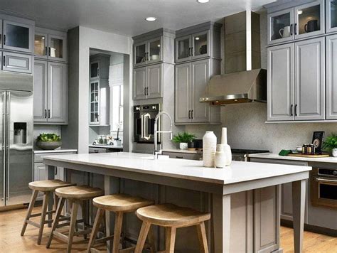 Here are a few kitchen cabinet or, that the overwhelming majority of the remodel budget, a hefty 29 percent, goes towards hardware and cabinetry? Gray Kitchen Cabinets Color Psychology (Design Ideas ...