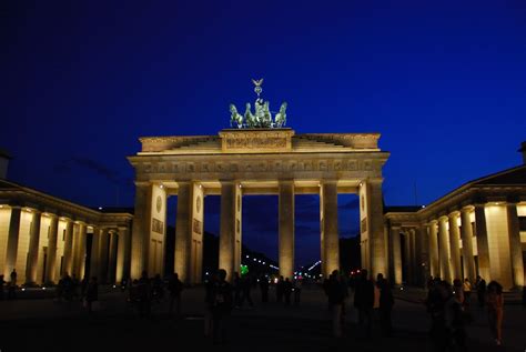 Free Brandenburg Gate at night 1 Stock Photo - FreeImages.com