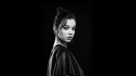 Free Download Hailee Steinfeld 2018 4k Hd Music 4k Wallpapers Images