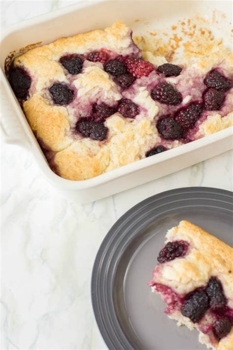 Easy Blackberry Cobbler Recipe The Flying Couponer