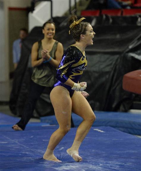 Lsu Gymnastics Team Claims 4th Straight Regional Title Spot At Ncaa Championships For 5th
