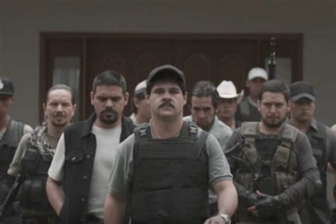 El Chapo Watch Drug Lord S First Prison Escape In Season 2 Trailer