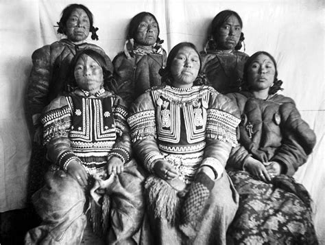 Culture Guide The History Of Inuit People In Canada Beep