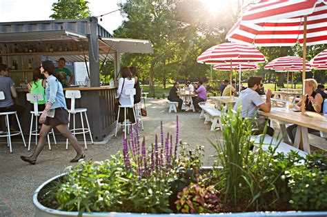 Beer Gardens Rooftop Bars And Outdoor Dining Spots In Chicago