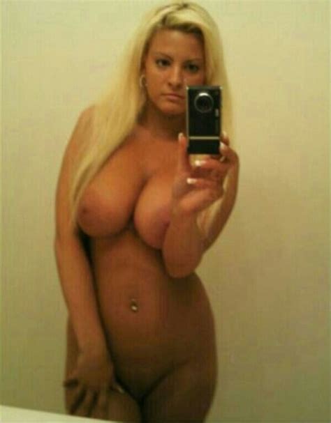 Jessica Simpson Nude And Naked Leaked Photos And Videos