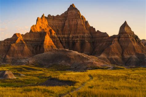Rv Trips And Vacations To Badlands National Park Sd Tumbleweed Travel Co