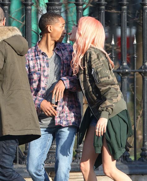 Daryn copes with a plan to help isabelle hit many milestones as she can. Caraimages on Twitter: "April 19: Cara Delevingne & Jaden ...
