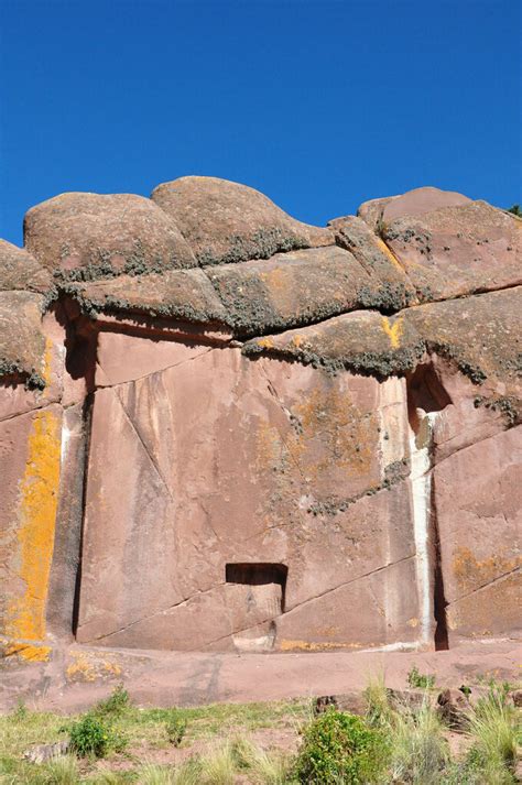 Aramu Muru Peru Atlas Obscura