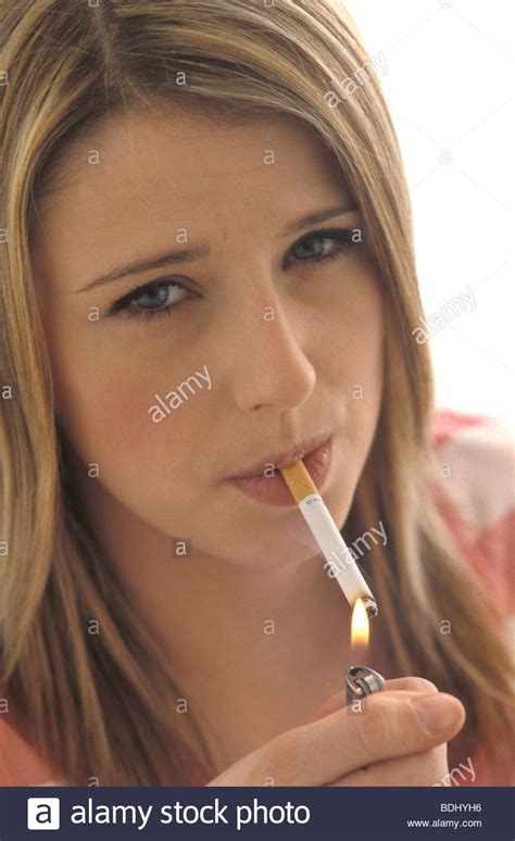 Woman Everyday Life Inside Cigarettes Teenager Girl