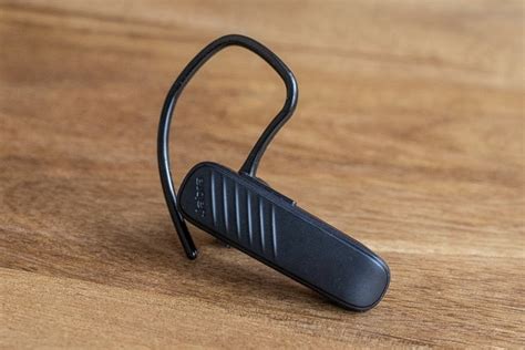 The Best Bluetooth Headset For 2018 Reviews By Wirecutter A New York
