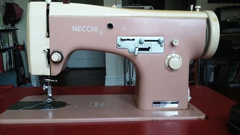 Vintage Necchi Lelia 513 Sewing Machine Made In Italy Manual And Extras