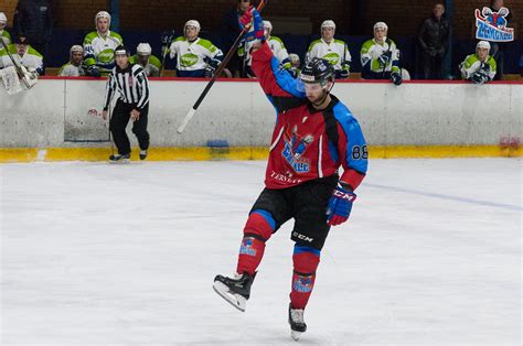 12 Kluba Spēlētāji Dodas Uz Latvijas Izlasēm Hokeja Klubs Zemgalellu