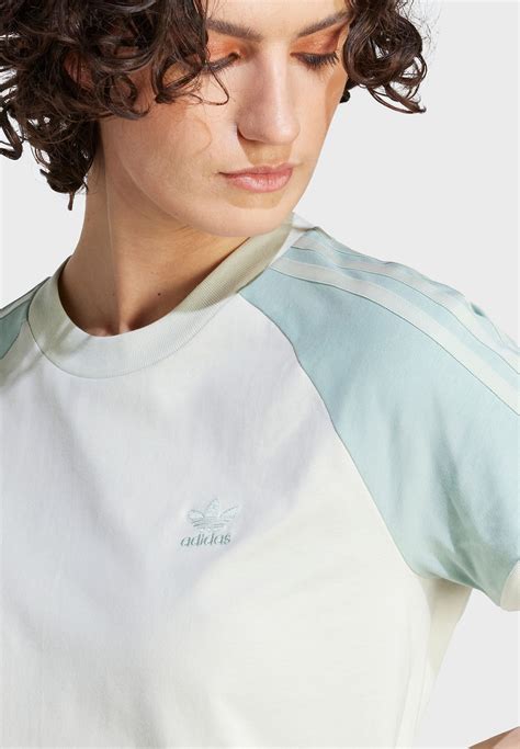 Buy Adidas Originals Green Logo Graphic T Shirt For Women In Mena