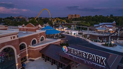 hersheypark reopens with hershey s chocolatetown expansion blooloop