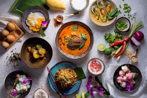 The best thai restaurants near you will provide you with the authentic taste of thailand, serving dishes such as shrimp soup, fried noodles, fried rice, red curry and beef salad. Find the Best Thai Restaurant near Me How to Select | SmartGuy