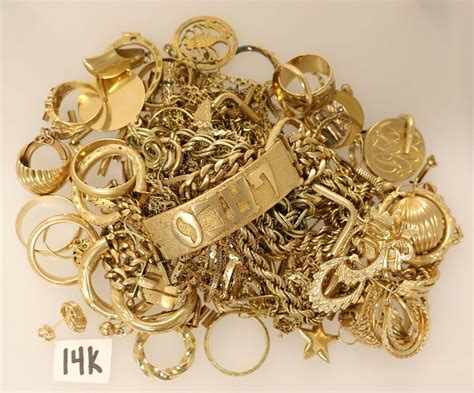 Approximately 102 Pieces Of Scrap Gold Jewelry 4828 Grams Ebay