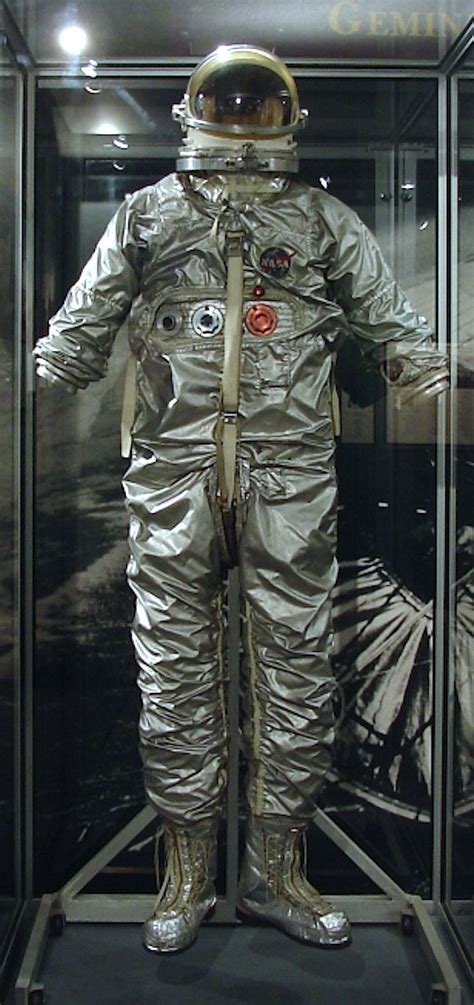 Gemini Prototype Suit Space Images Space Suit Suit Of Armor
