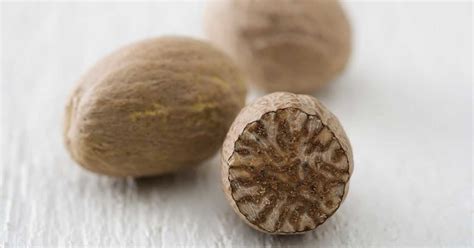 8 Science Backed Benefits Of Nutmeg