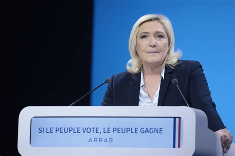 Marine Le Pen Volta A Perder Para Absten Es Na Fran A